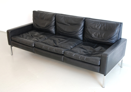 couch_leder_01 Kopie.jpg